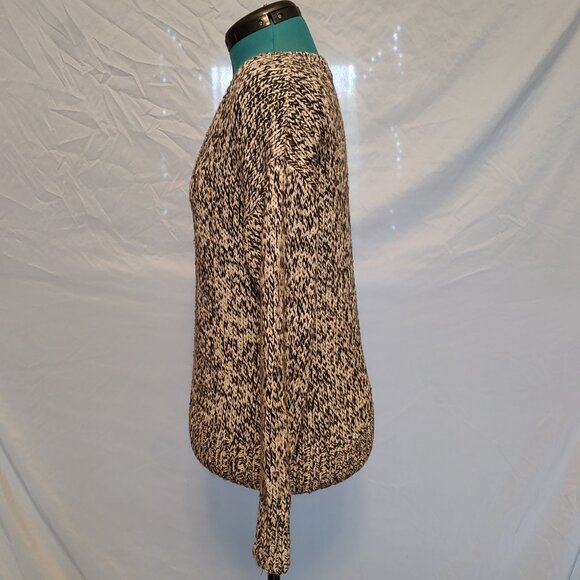 Victoria's Secret Sweater - Picture 4 of 4